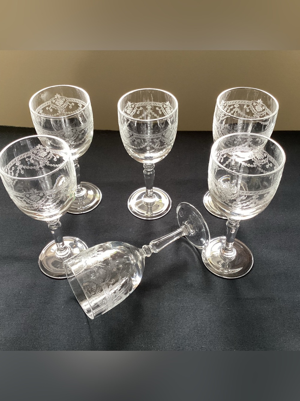 Vintage , set of 6 “Cristal D’Argues Durand Dampierre” cordial/liqueur glasses.